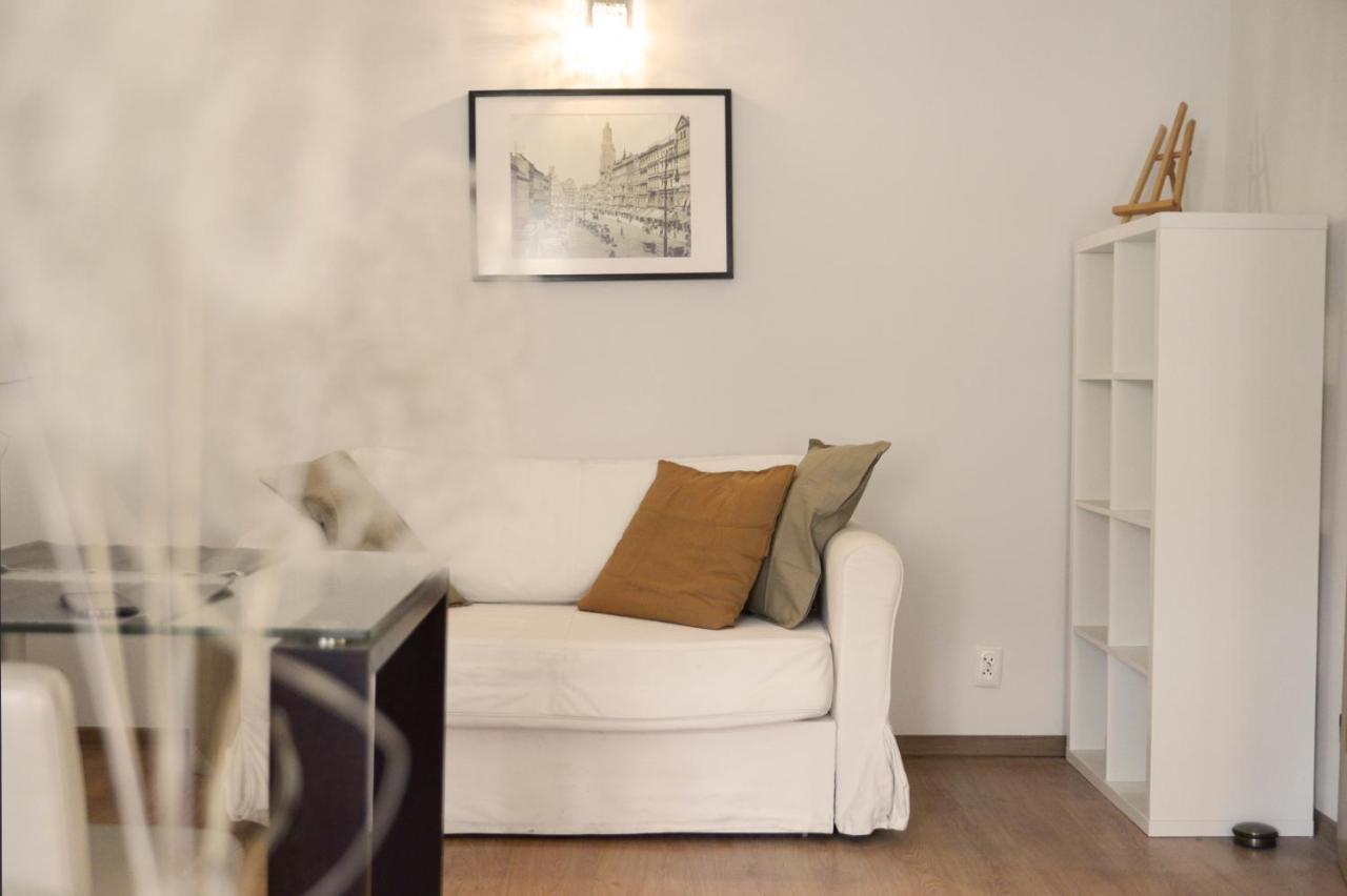 By The River And City Center - Comfortable Rooms Wroclaw Exterior photo