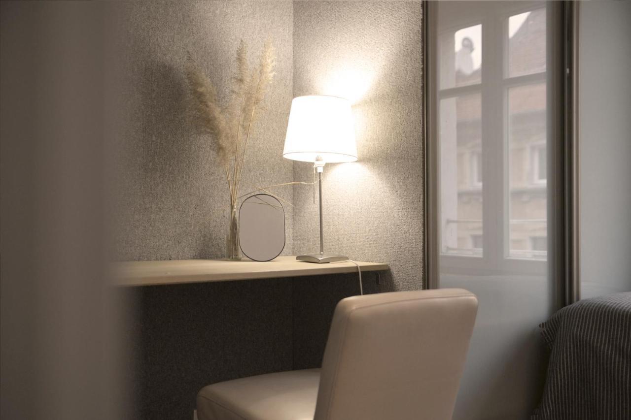 By The River And City Center - Comfortable Rooms Wroclaw Exterior photo